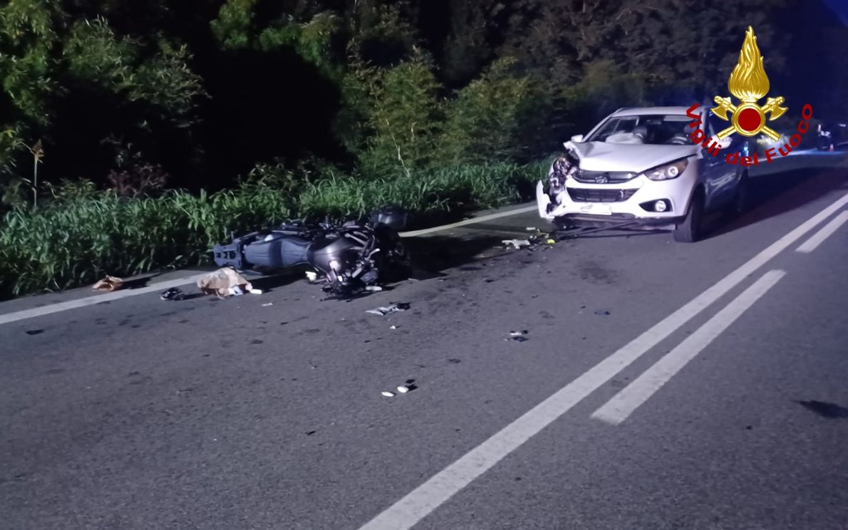 Incidente Mortale Lungo La Romea Quattro I Mezzi Coinvolti Muore Un