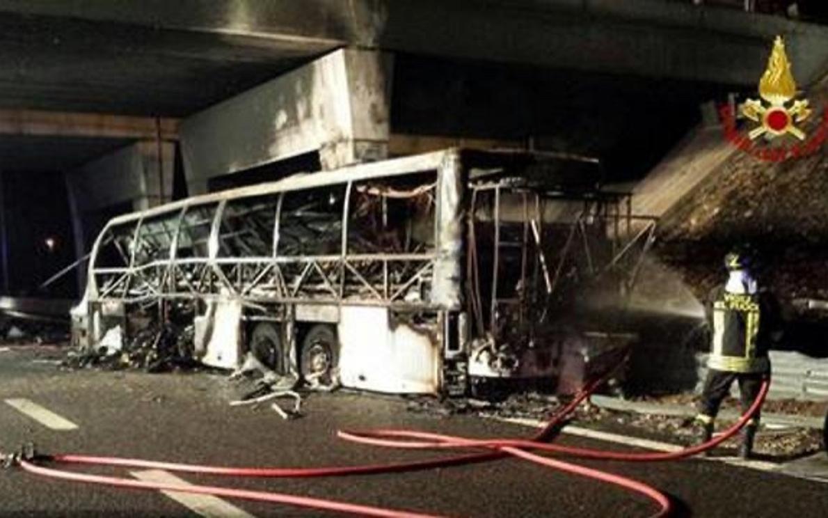 Strage bus ungherese