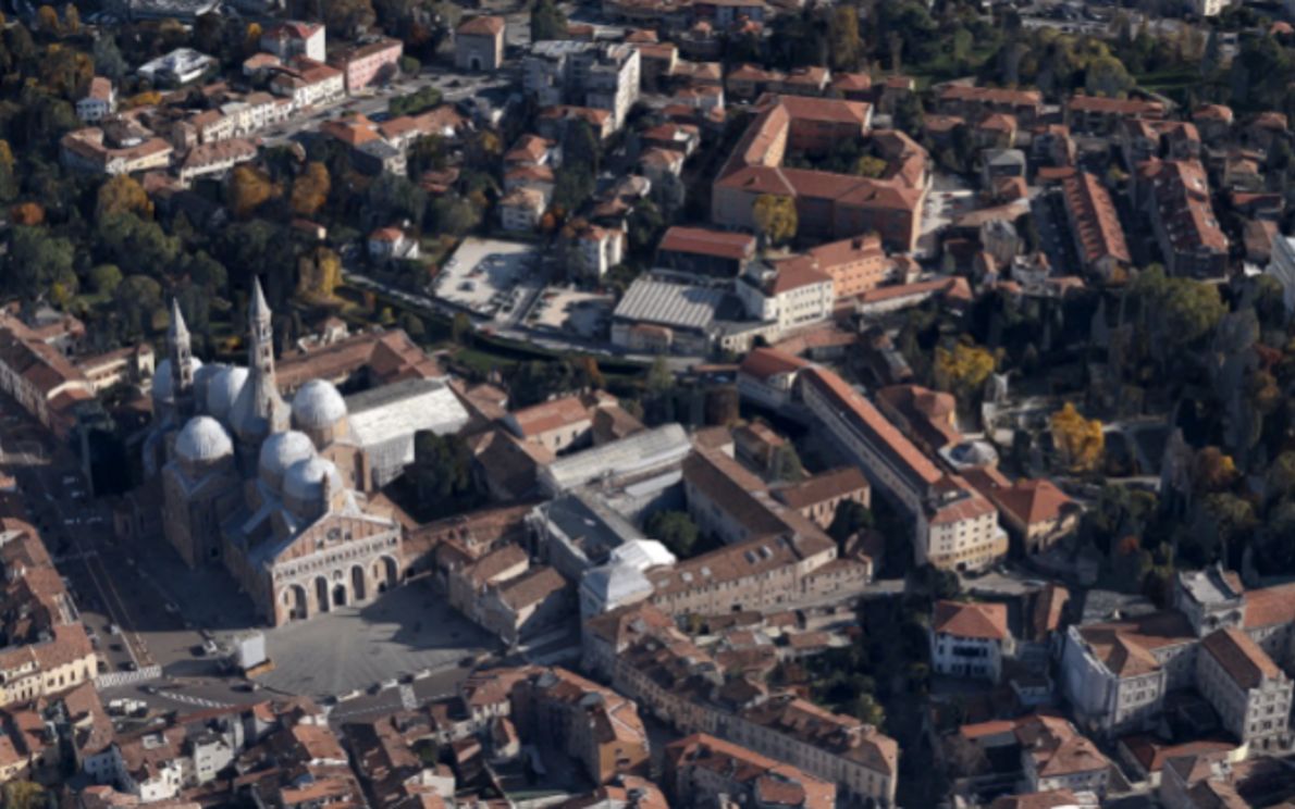 Padova, terziario in ginocchio