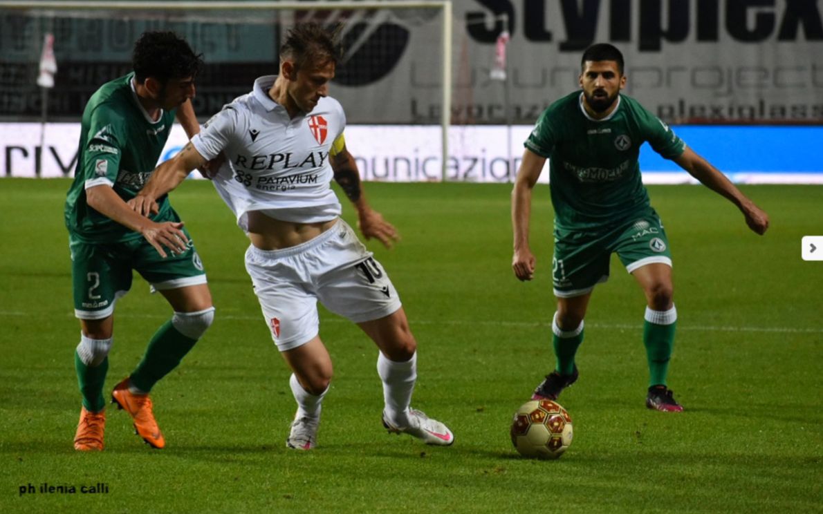 Ronaldo in azione in Padova – Avellino (I. Calli)