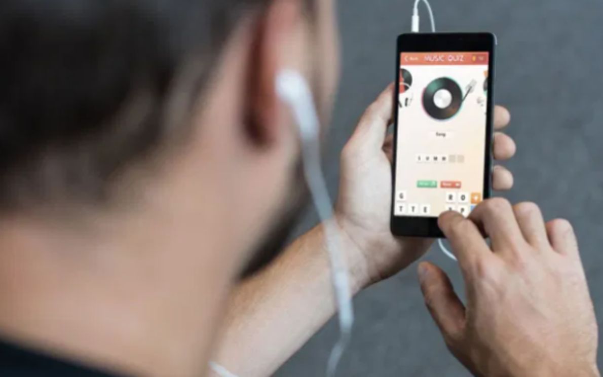 Musica dai cellulari alle casse