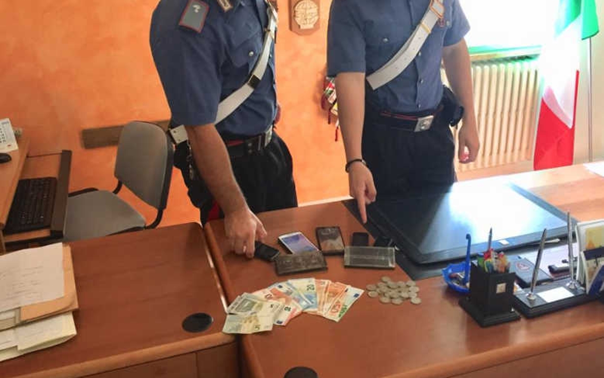 Sequestro droga dei carabinieri