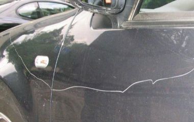 Una carrozzeria rigata