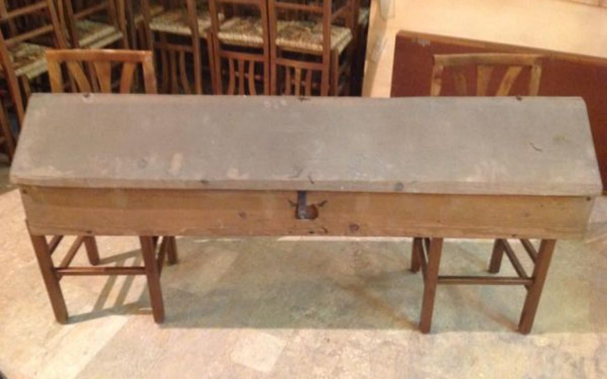 L’urna di legno con reliquie del beato Bertrando