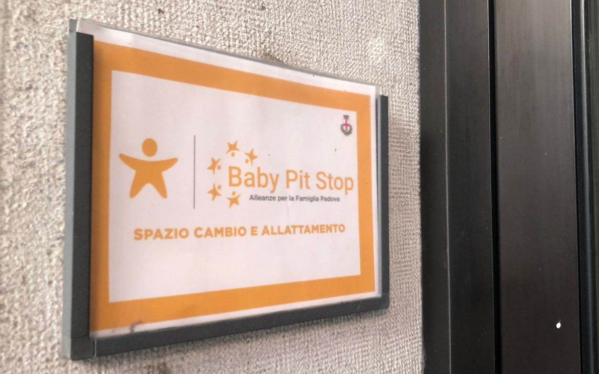 Arrivano I Baby Pit Stop In 8 Uffici Del Comune Di Padova Ecco Cosa Sono E A Cosa Servono Tgpadova Telenuovo