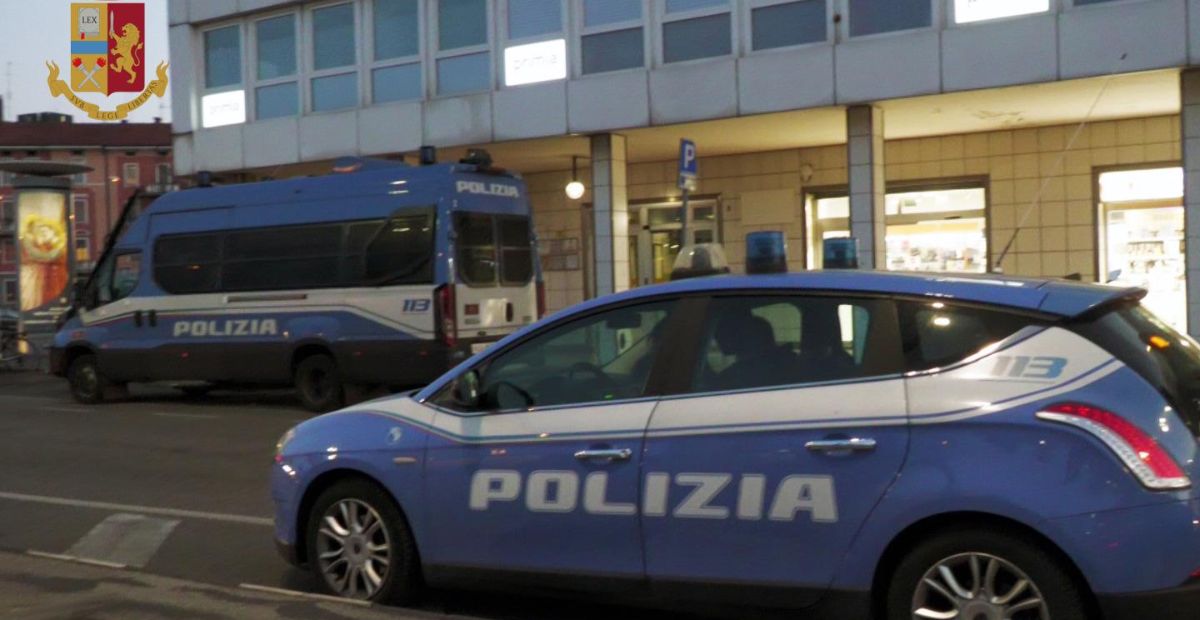 Blitz polizia alla Torre Belvedere