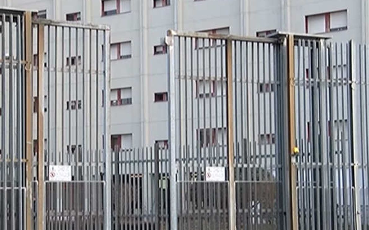 L&#8217;ingresso dell&#8217;istituto penitenziario