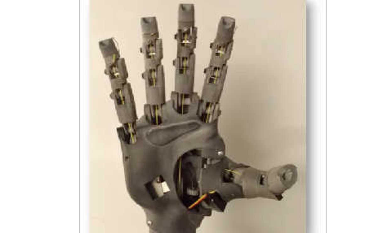 La mano bionica padovana in 3D