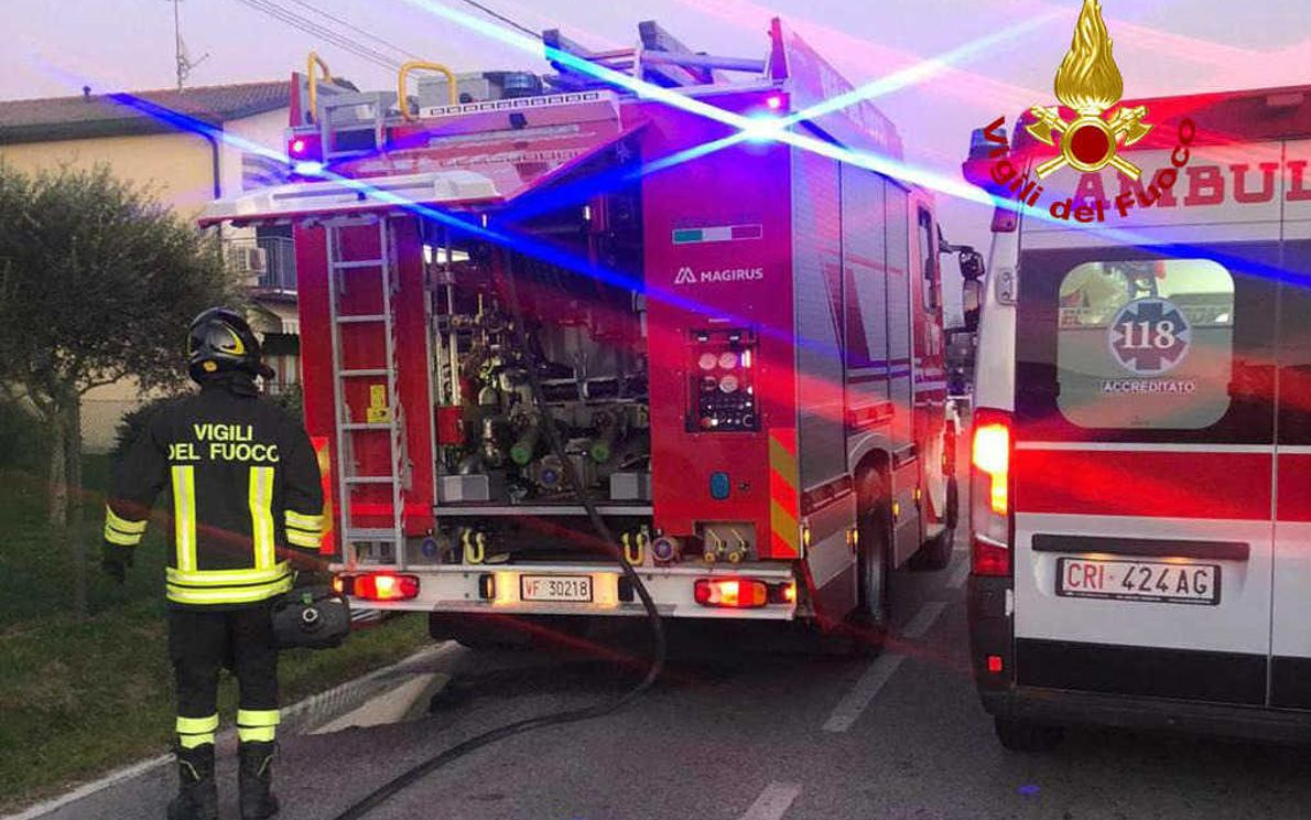 Vigili del fuoco e ambulanza