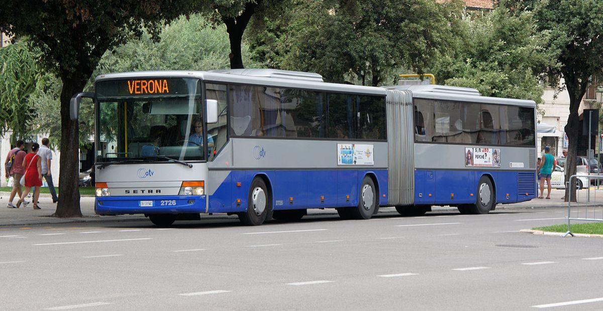 Autobus Atv