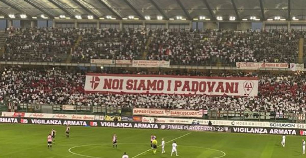 Tifosi Calcio Padova all’Euganeo