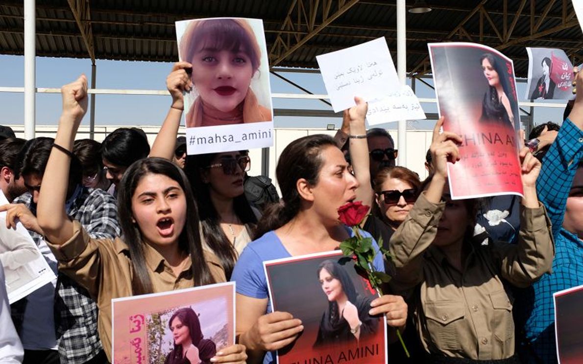 Una manifestazione per le donne iraniane