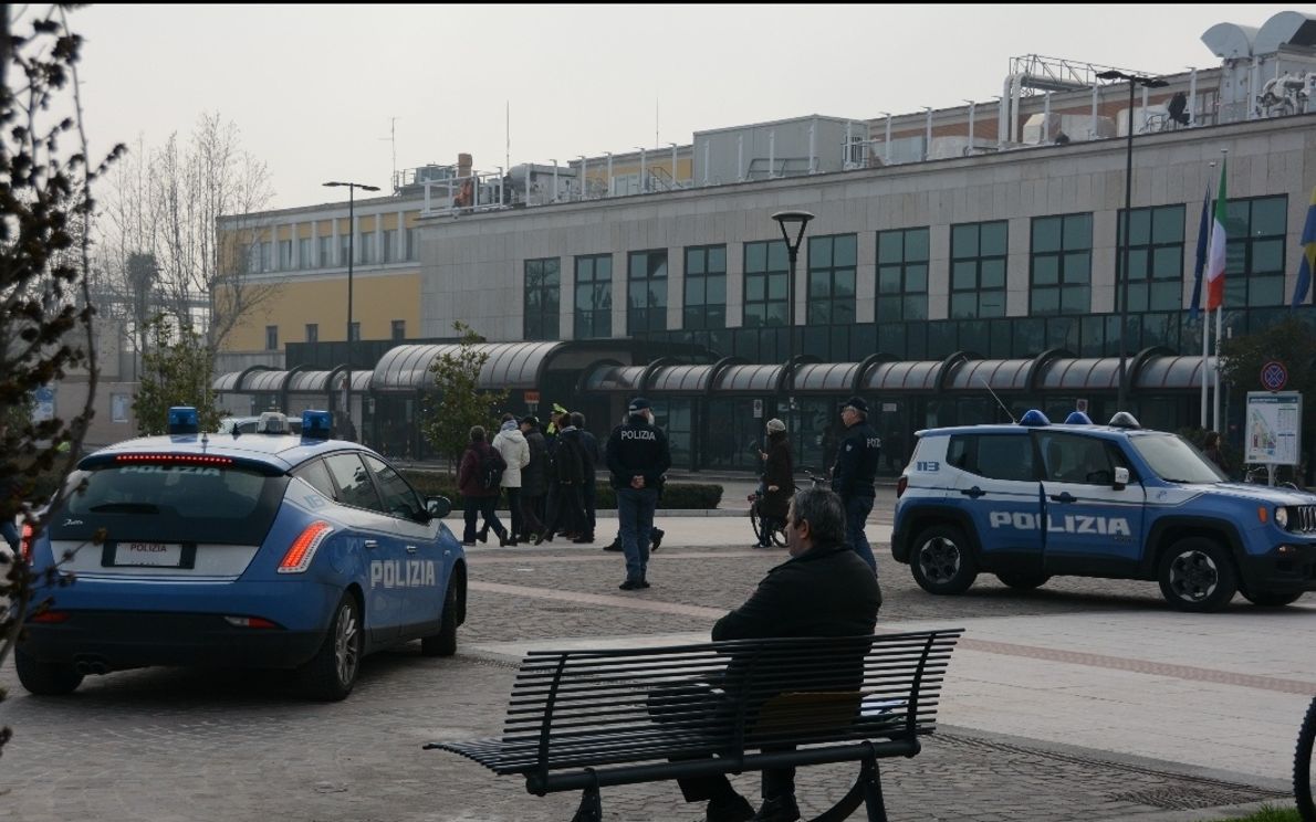 Polizia di Stato in Stazione