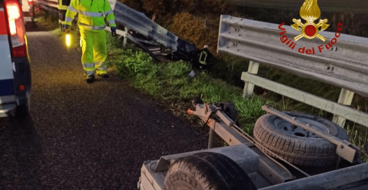 Incidente All’alba In Autostrada Tra Monselice E Boara: 3 I Feriti ...