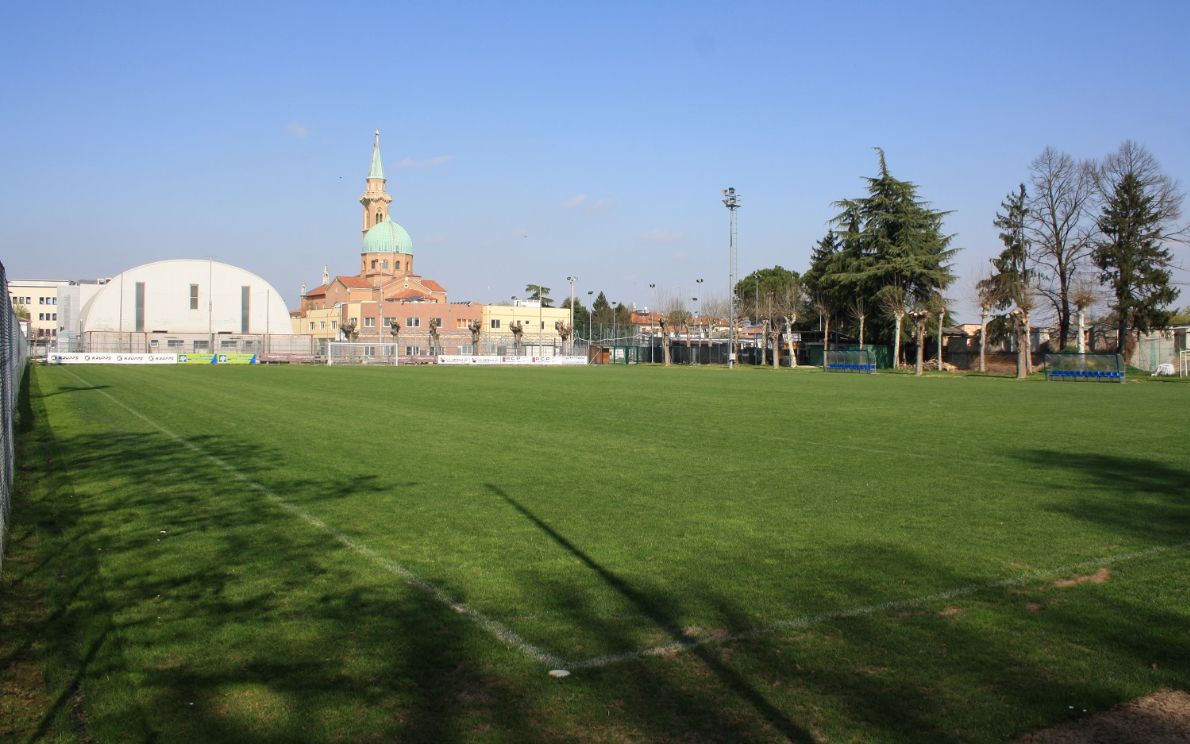 Arcella, campo sportivo Bressan