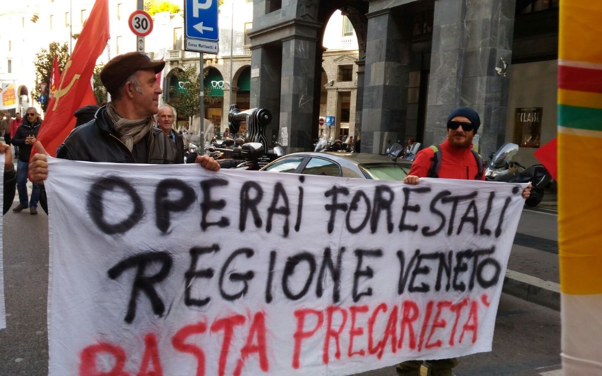 Protesta Operai Forestali