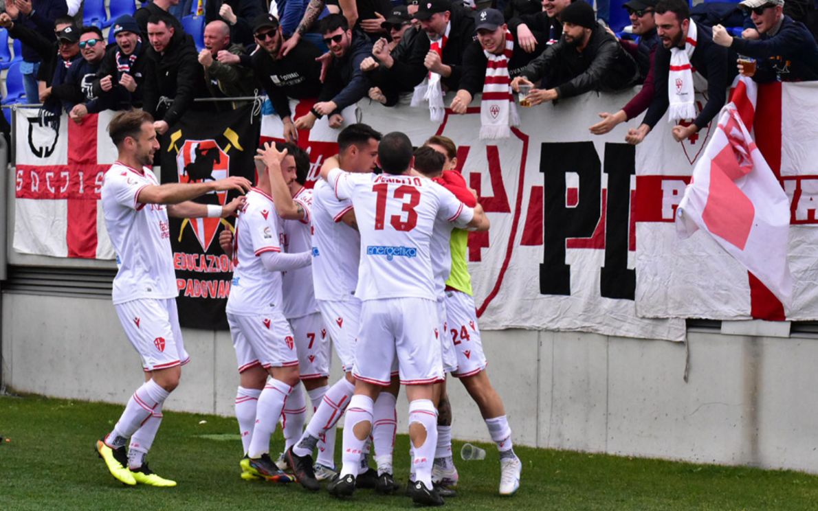 Padova esulta (foto Calli – Calcio Padova)