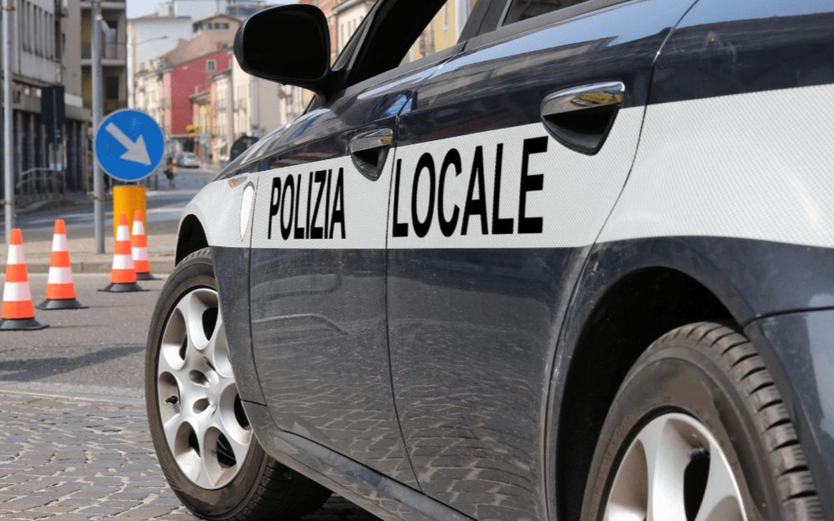 Polizia Locale, In Veneto Arriva La Dicitura Multilingue Sui Mezzi ...