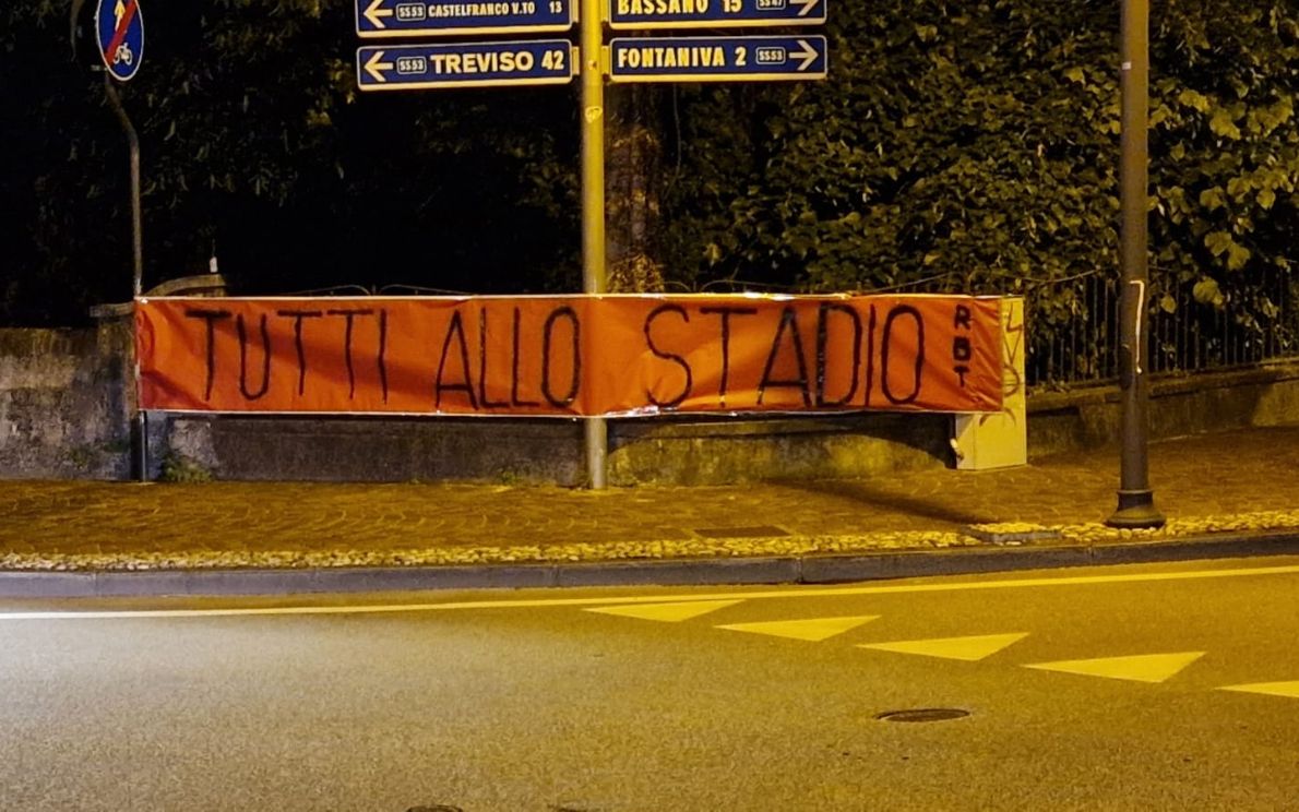 Lo striscione dei Rabaltai Sitadea