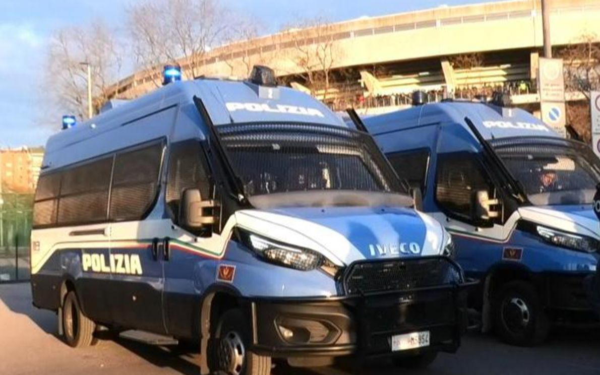 Polizia allo stadio