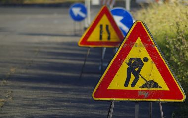 Lavori, strade, cantieri, dossi