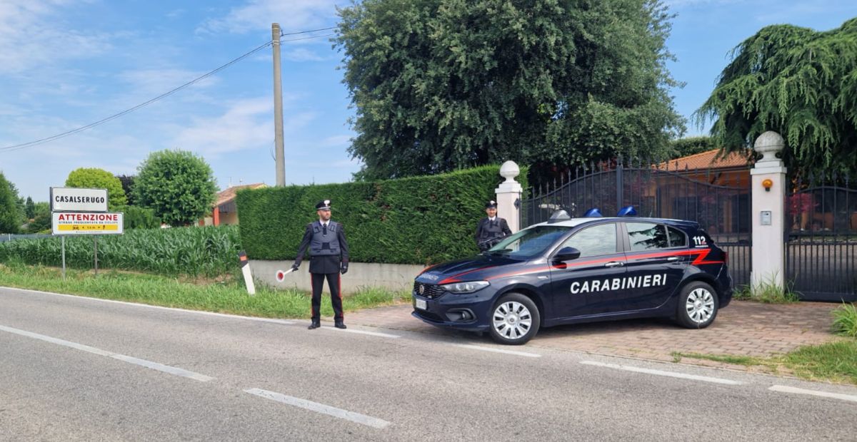Carabinieri a Casalserugo