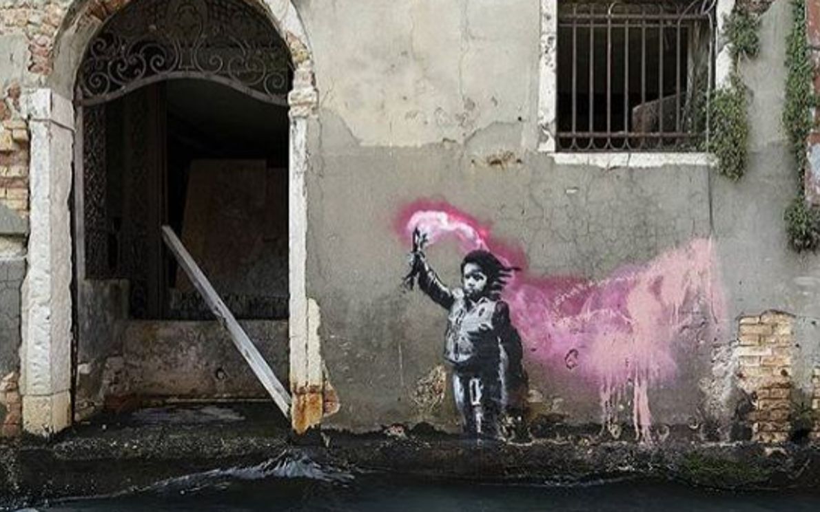 Venezia, opera di Banksy “The Migrant Child”