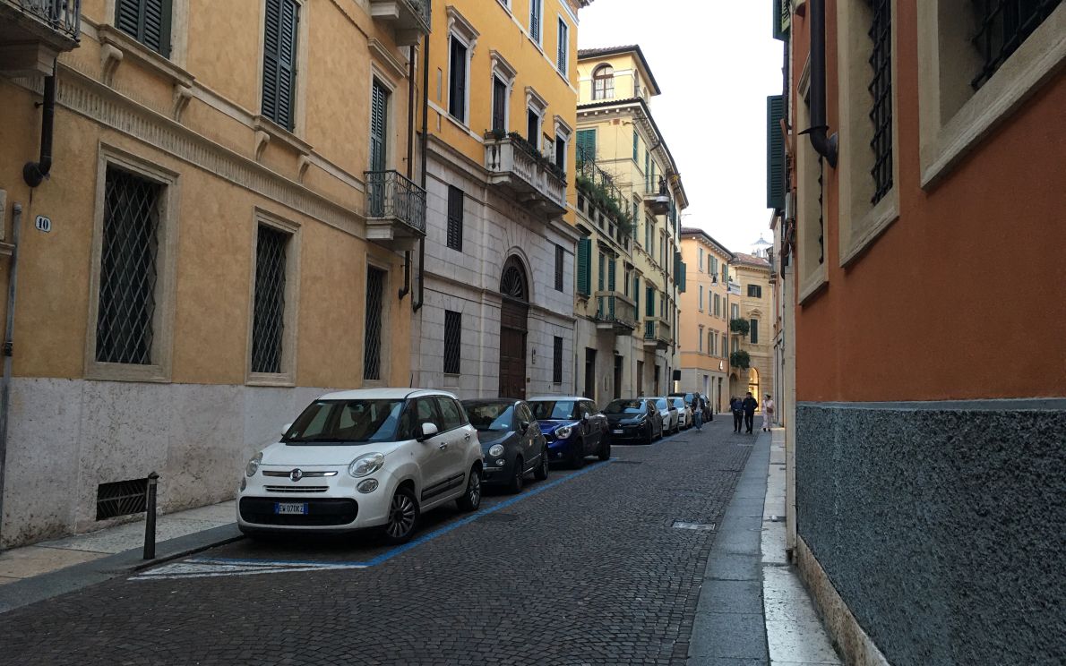 Via Alberto Mario