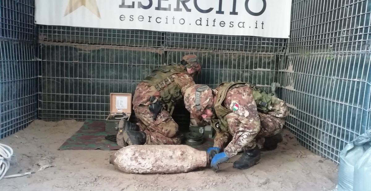 Bomba in via Chioda