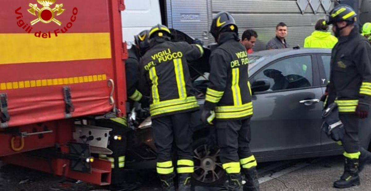Vigili del Fuoco, incidente a Piazzola sul Brenta