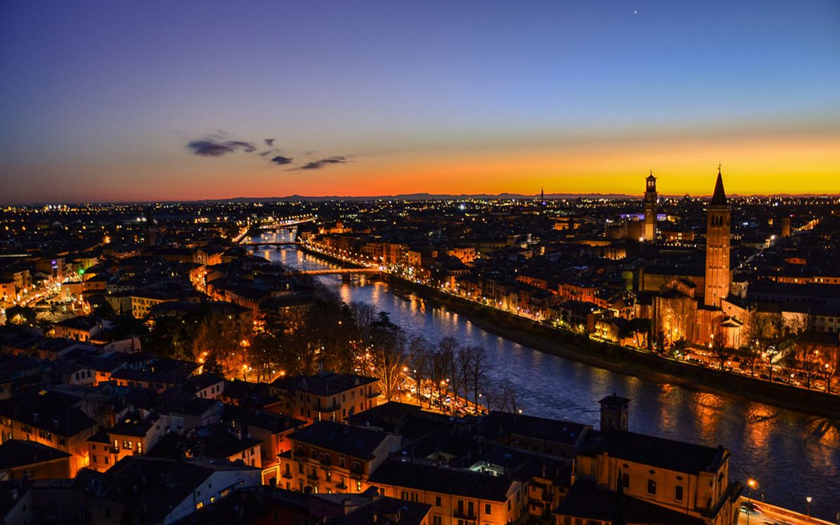 Veronalto sera notte