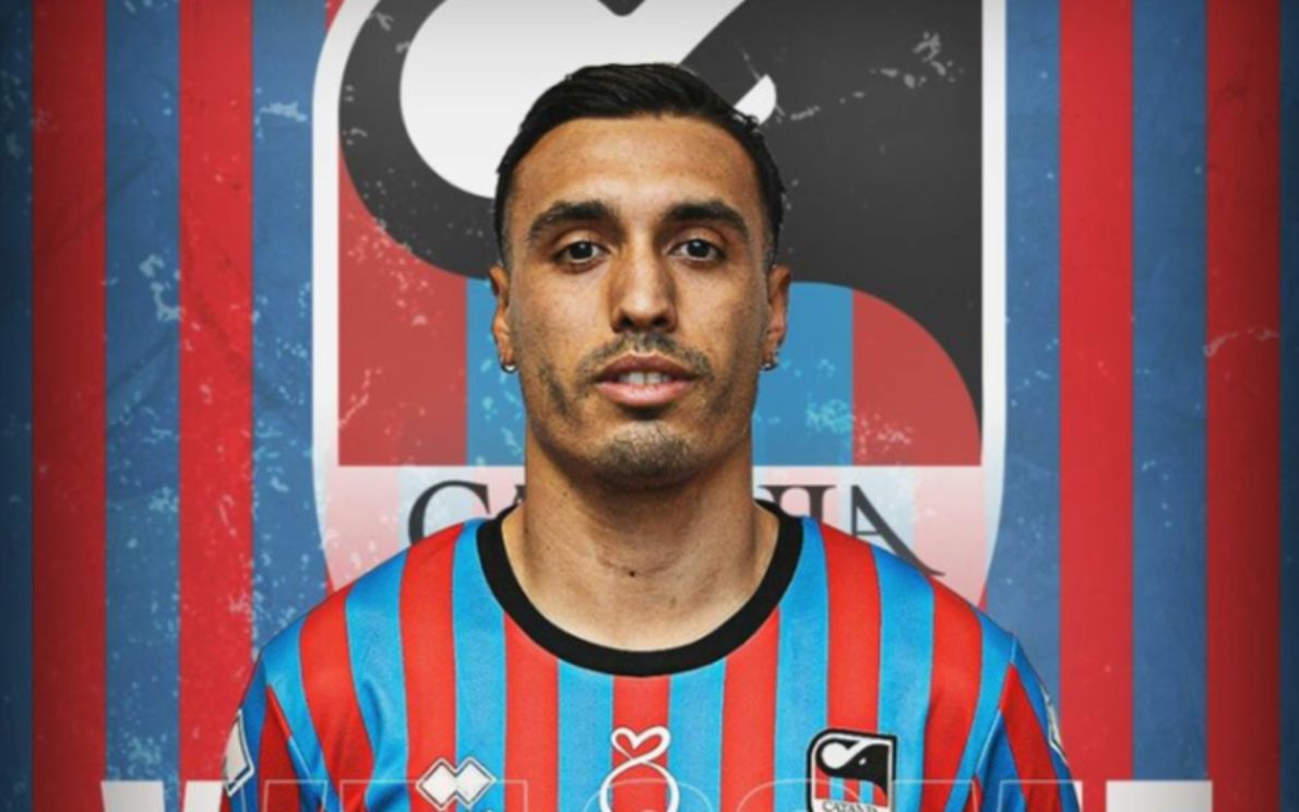 Diego Peralta con la maglia del Catania