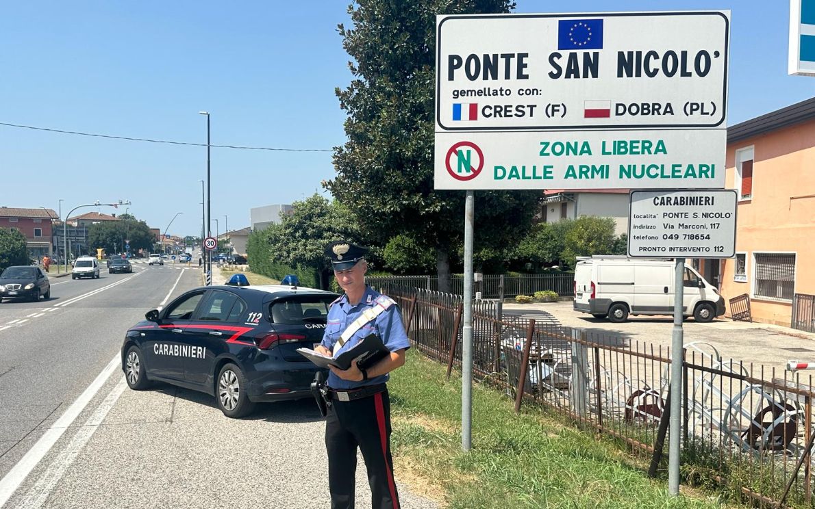 Carabinieri a Ponte San Nicolò