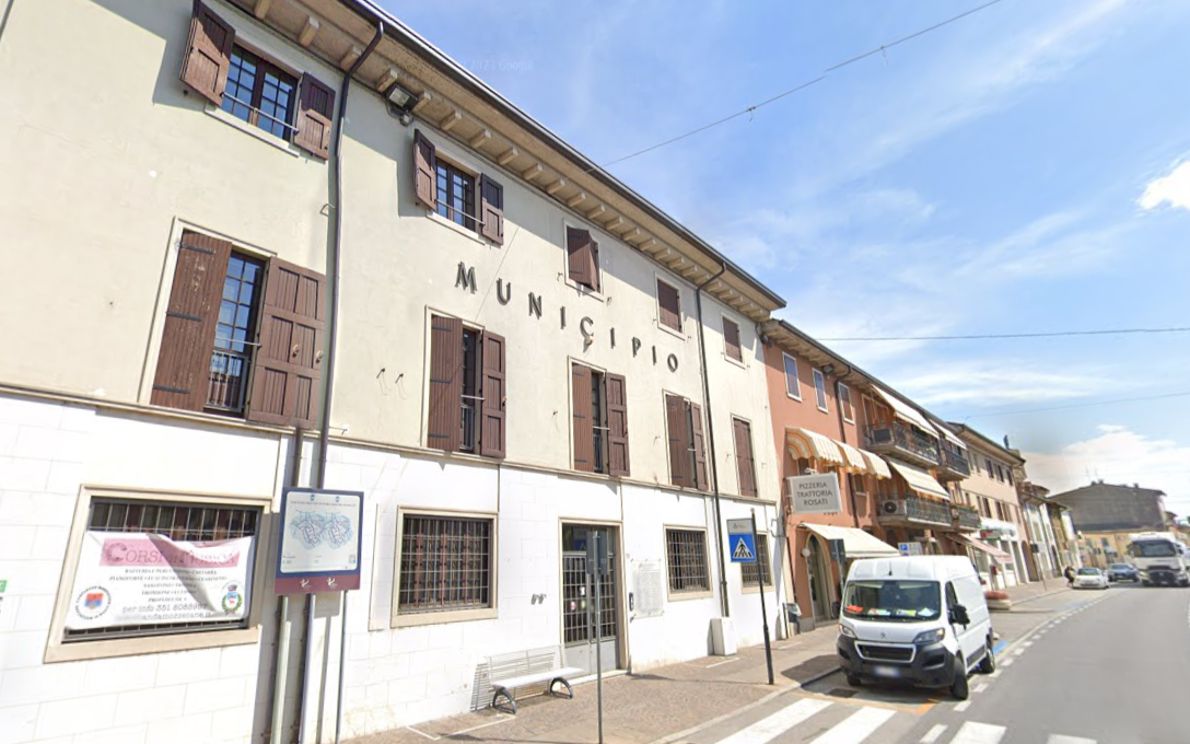 Mozzecane, Municipio