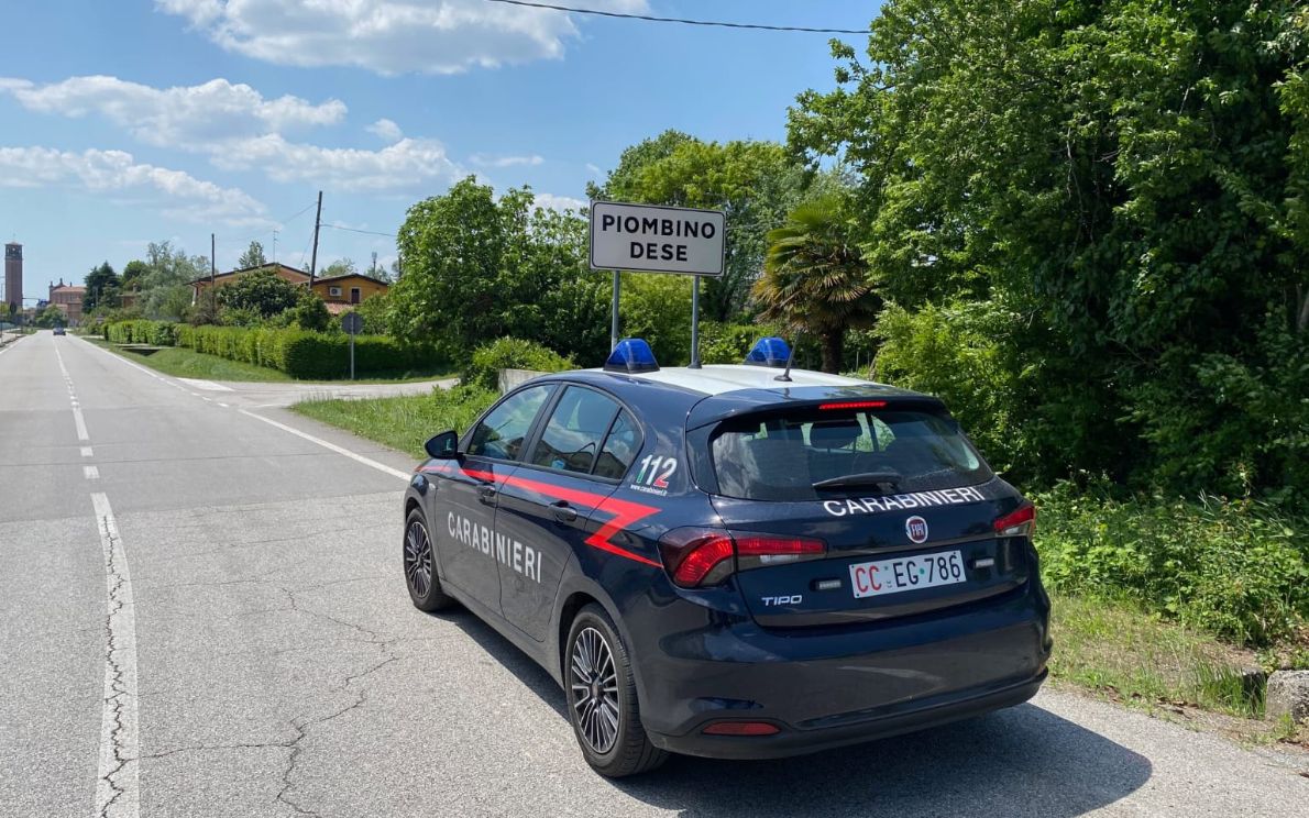 Carabinieri a Piombino Dese