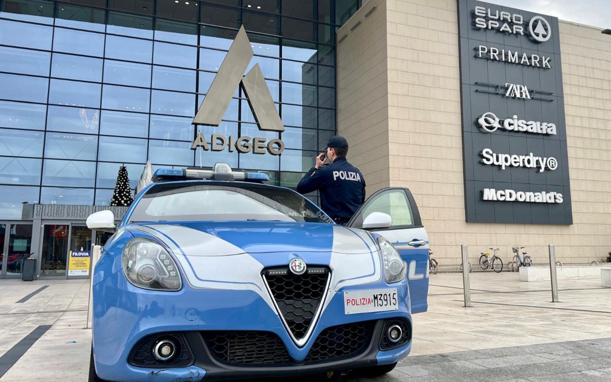 Polizia all’Adigeo