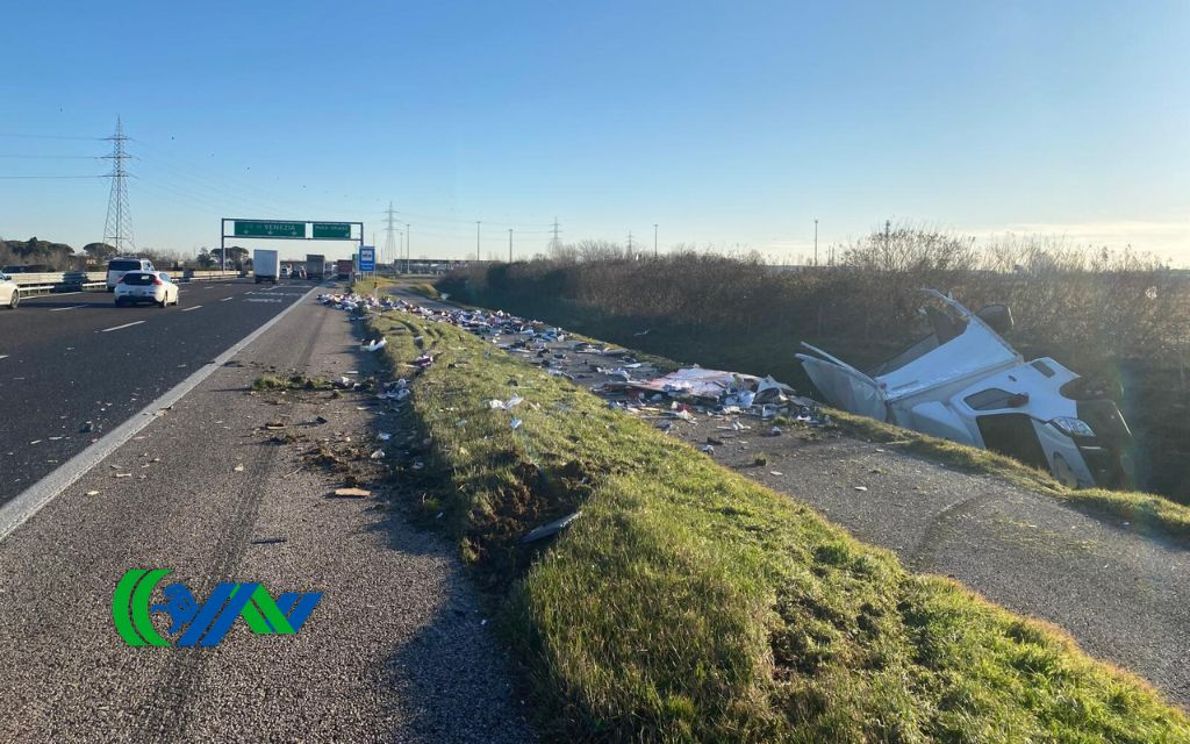 A57, tamponamento tra mezzi