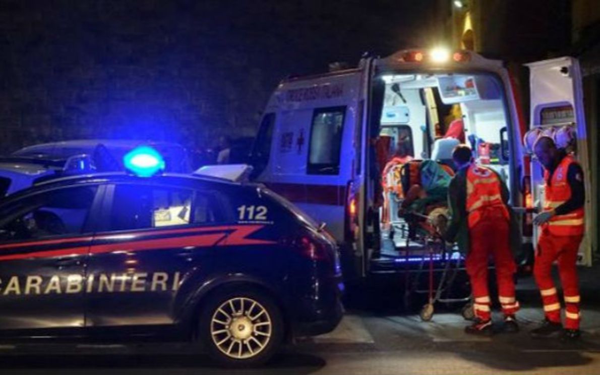 Ambulanza e Carabinieri
