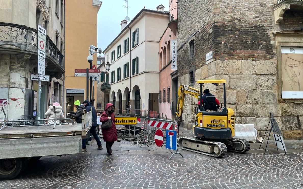 Cantiere in via Zabarella