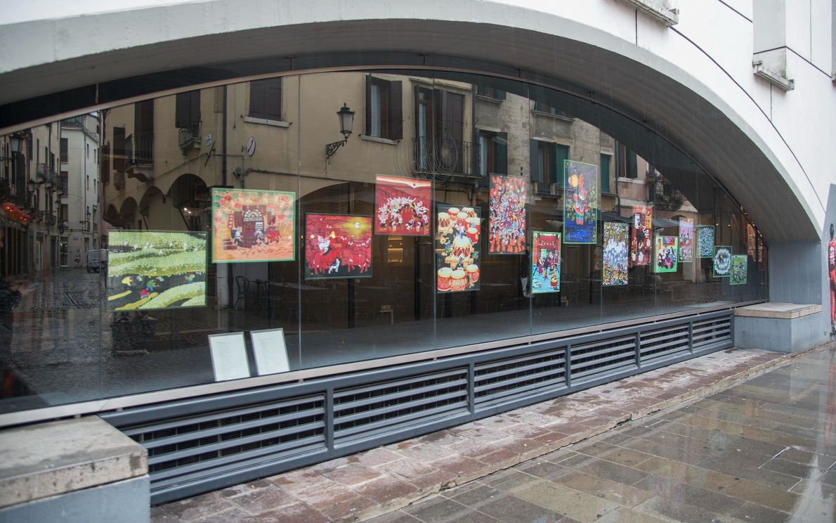 Mostra quadri pittura contadina di Hu Xian