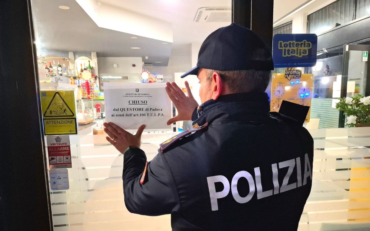 Locale chiuso dalla Polizia all