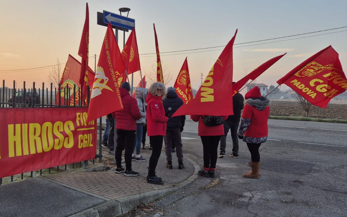 Lavoratori della Parker in sciopero