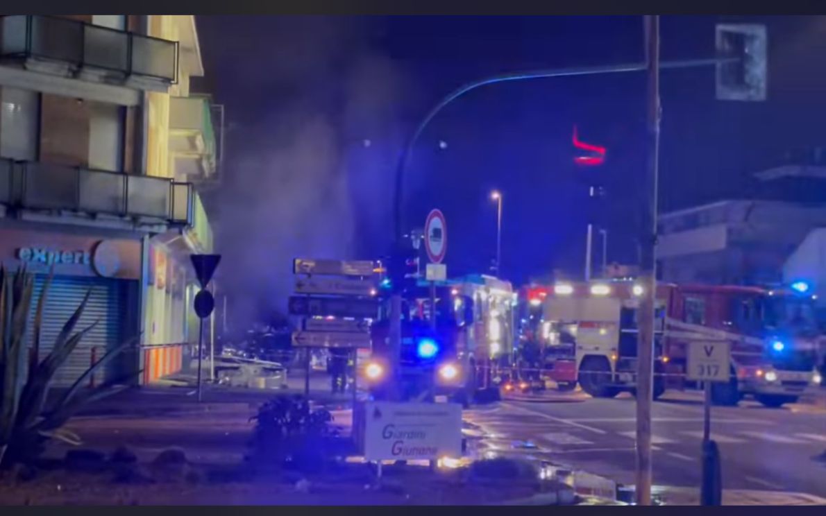 Incendio a Caldiero