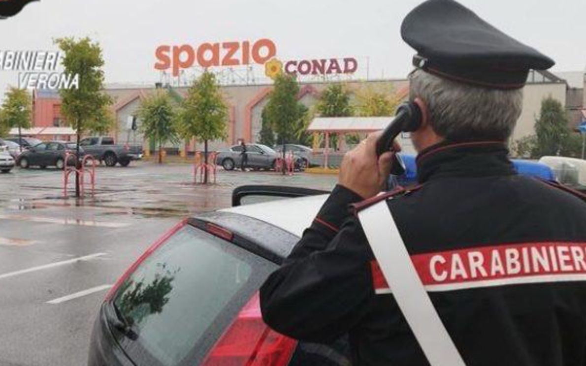Carabinieri al Conad