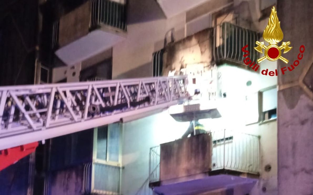 Incendio in via Manara
