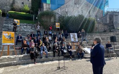 Assessore Ugolini alla predentazione