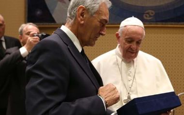 Papa Francesco con il presidente FIGC Gravina