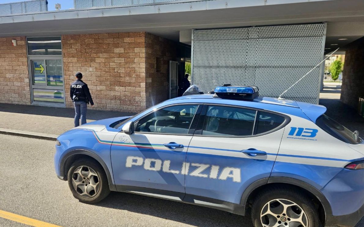 Polizia in stazione