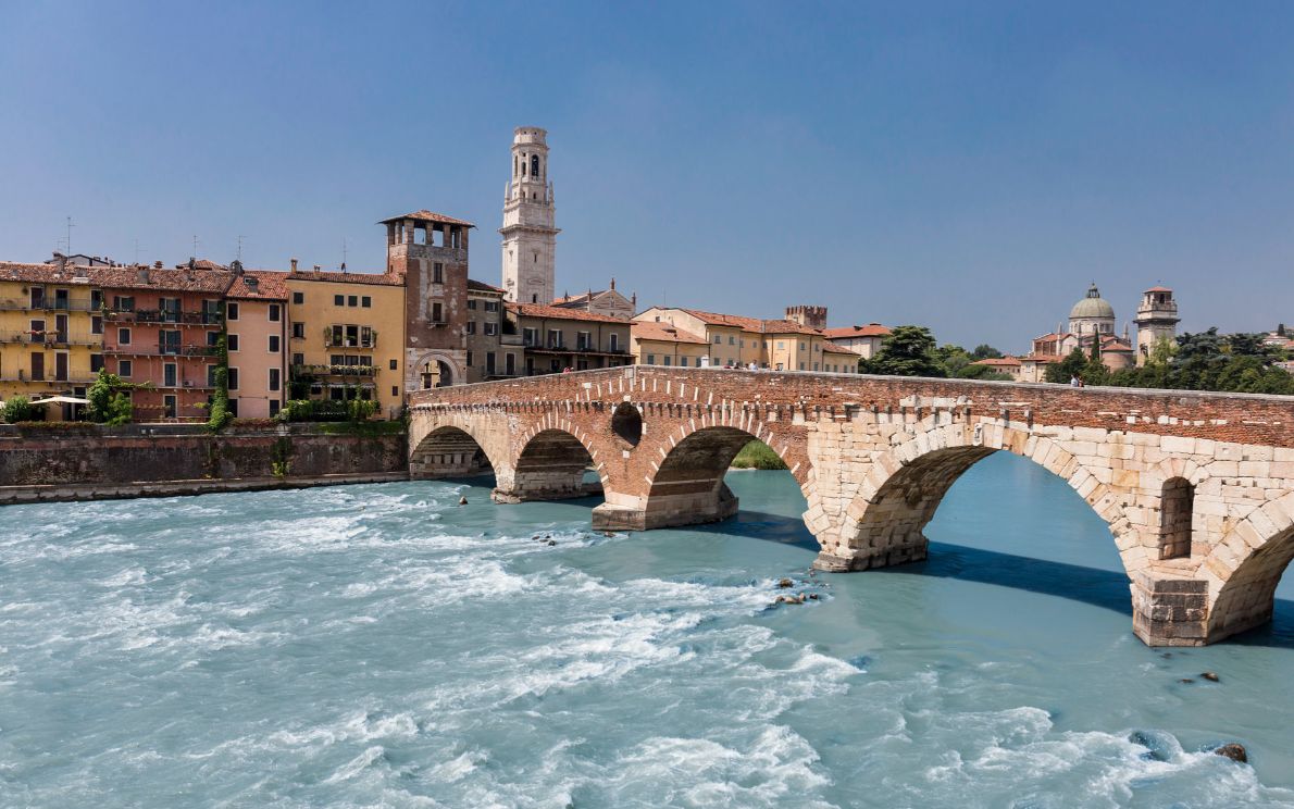 Ponte Pietra