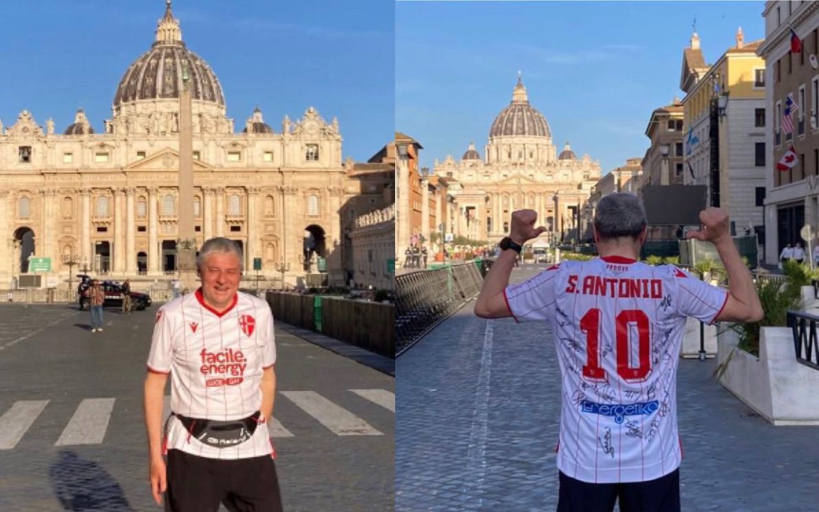 Padre Giovanni Voltan con la maglia del Padova